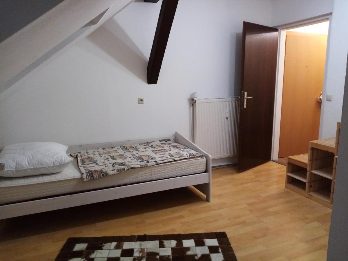 Apartmany Lend Bagian luar foto