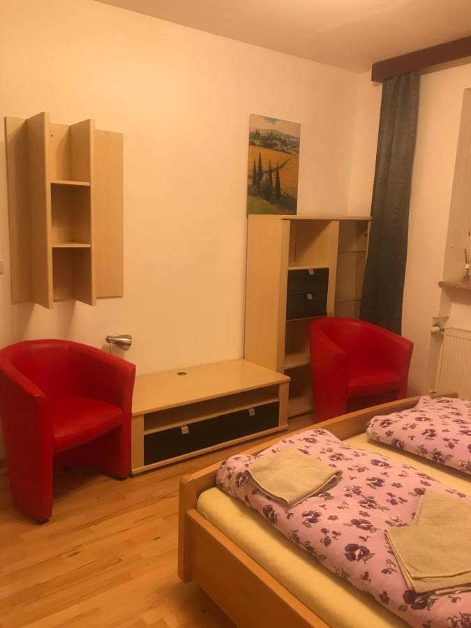 Apartmany Lend Bagian luar foto